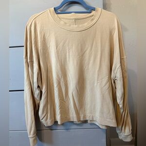 Lululemon long sleeve tee
